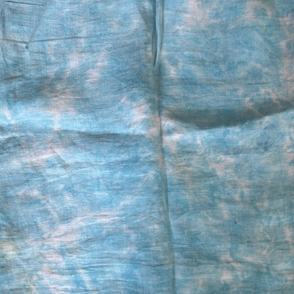 Juicy Couture Blue Linen Tie Dye Bell
Sleeve Blouse sz S Excellent Conditon - Picture 7 of 7